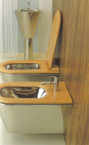 Rapsel John & Mary Toilettes